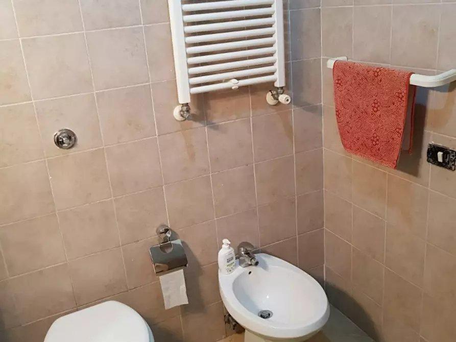 Immagine 7 di Camera in affitto  in Via Donnalbina a Napoli