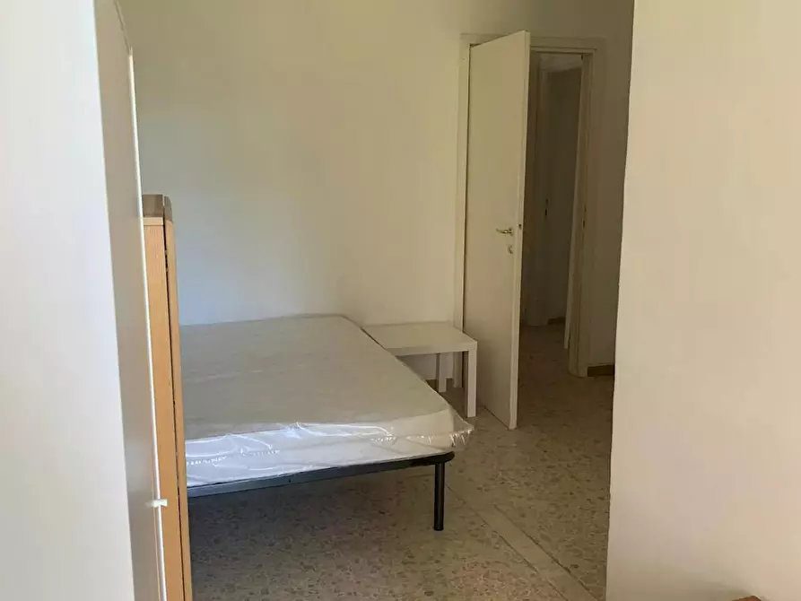 Immagine 3 di Camera in affitto  in Viale dell'Umanesimo a Roma