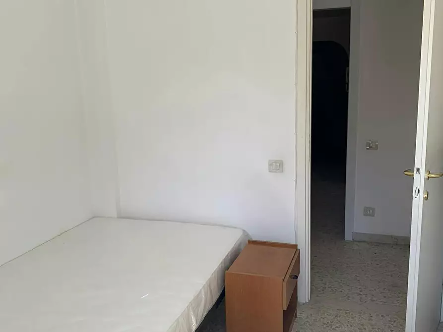 Immagine 3 di Camera in affitto  in Viale dell'Umanesimo a Roma