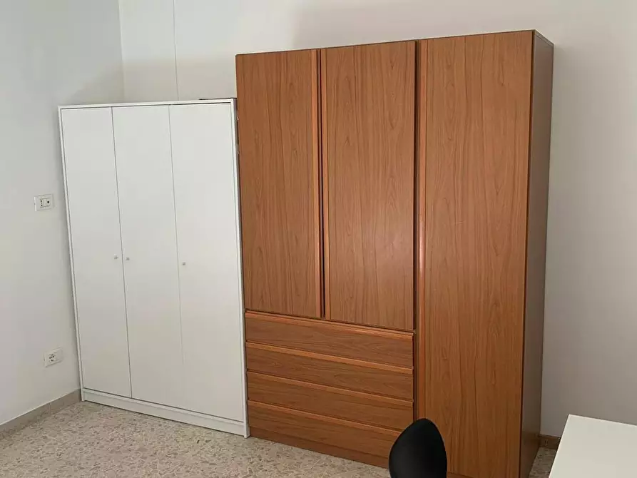 Immagine 2 di Camera in affitto  in Viale dell'Umanesimo a Roma