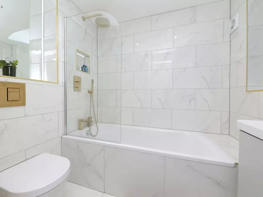 Immagine 4 di Appartamento in affitto  in Ingram Close a Lambeth