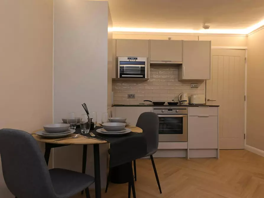 Immagine 6 di Appartamento in affitto  in Ingram Close a Lambeth