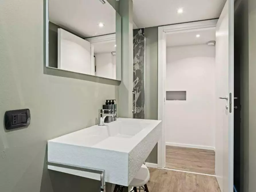 Immagine 9 di Appartamento in affitto  in Via Ruggero di Lauria a Milano
