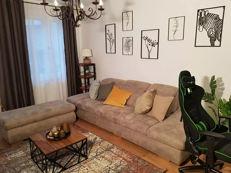 Immagine 5 di Appartamento in affitto  in Buschallee a Berlin