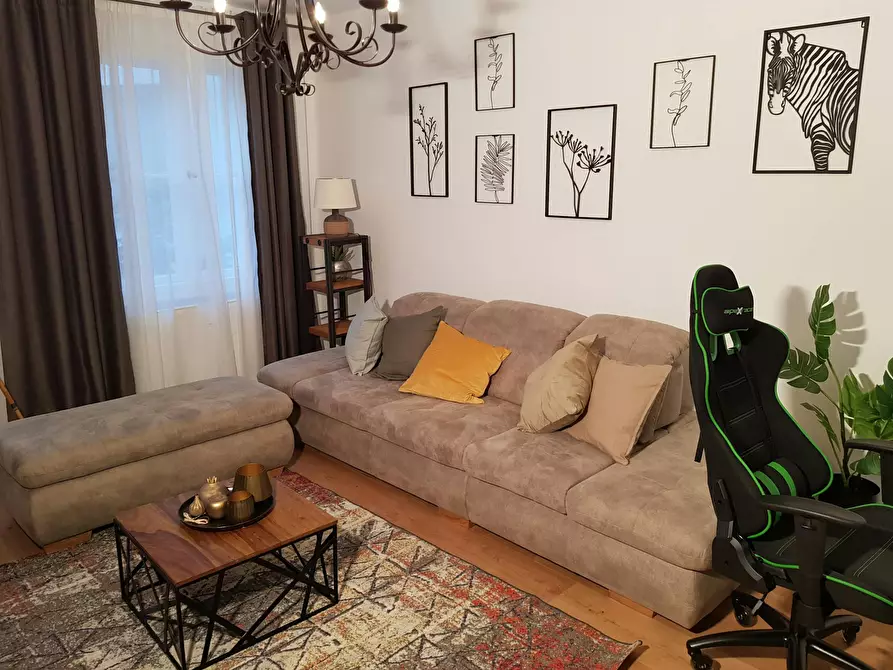 Immagine 4 di Appartamento in affitto  in Buschallee a Berlin