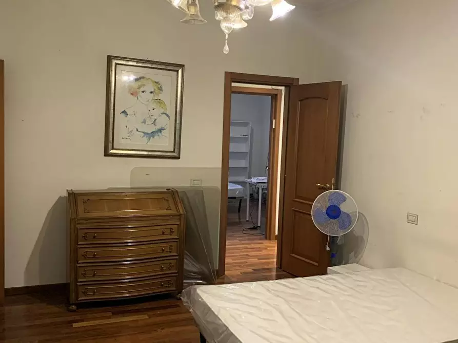 Immagine 1 di Camera in affitto  in Via Tripoli a Roma