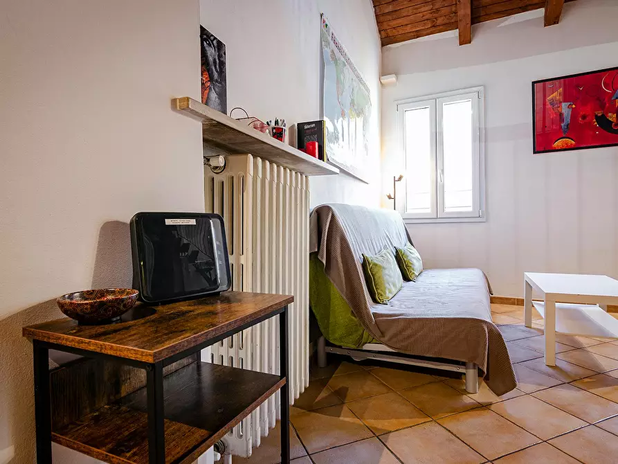 Immagine 6 di Appartamento in affitto  in Via Centotrecento a Bologna