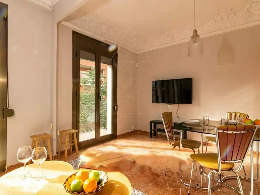 Immagine 5 di Appartamento in affitto  in Carrer de Blai a Barcelona