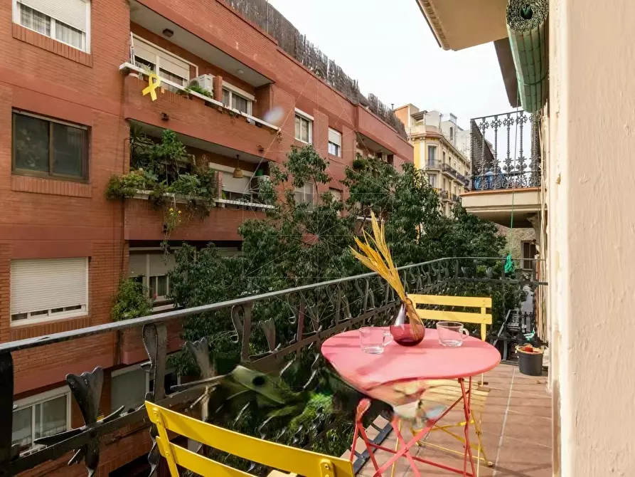 Immagine 1 di Appartamento in affitto  in Carrer de Blai a Barcelona