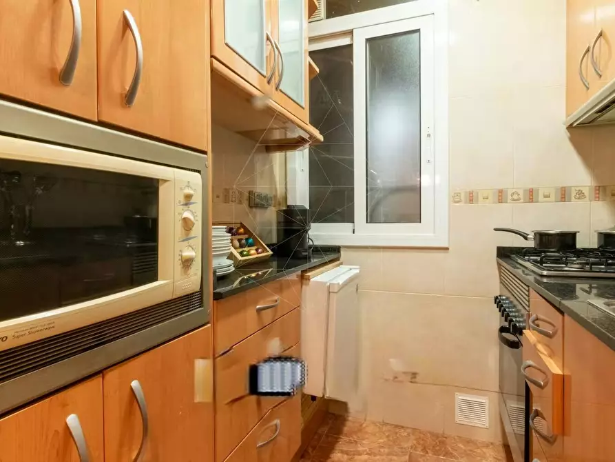 Immagine 8 di Appartamento in affitto  in Carrer de Blai a Barcelona