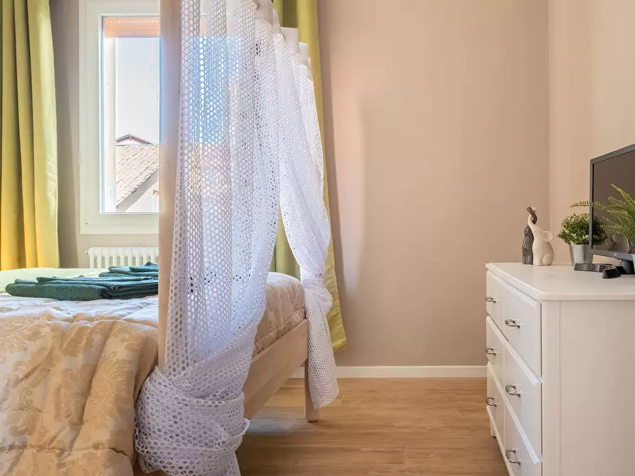 Immagine 9 di Appartamento in affitto  in Via San Petronio Vecchio a Bologna