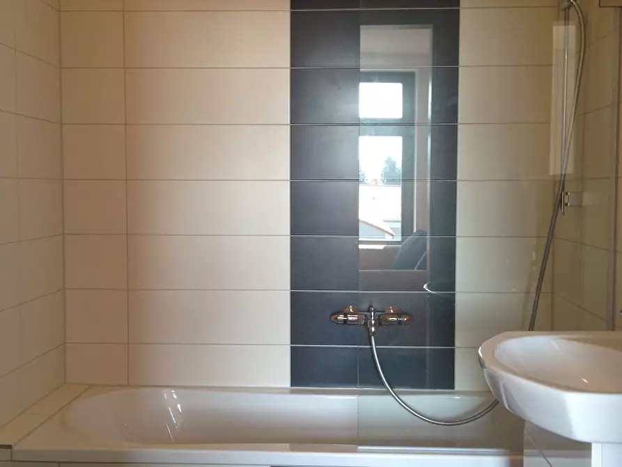 Immagine 9 di Appartamento in affitto  in Bahnhofstraße a Niederorschel