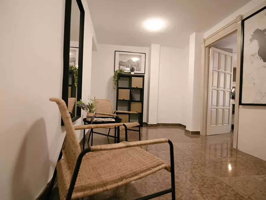 Immagine 5 di Camera condivisa in affitto  in Carrer de Guillem de Castro a Valencia