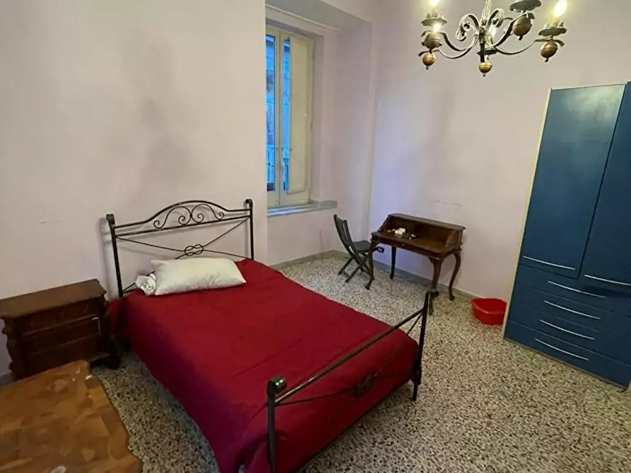 Immagine 7 di Camera in affitto  in Piazza Vincenzo Bellini a Napoli