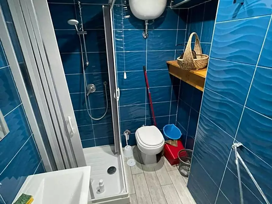 Immagine 3 di Camera in affitto  in Piazza Vincenzo Bellini a Napoli