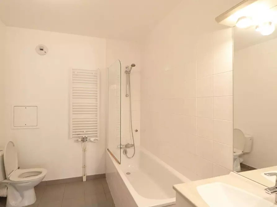 Immagine 5 di Camera in affitto  in Rue Cesaria Évora a Paris