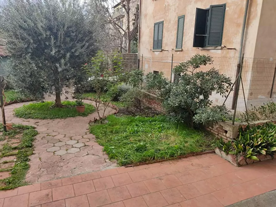 Immagine 2 di Camera condivisa in affitto  in Via Antonio Bronzino a Firenze