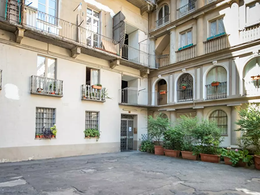 Immagine 4 di Appartamento in affitto  in Piazza Emanuele Filiberto a Torino