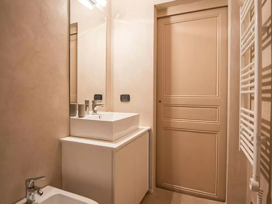 Immagine 7 di Appartamento in affitto  in Piazza Emanuele Filiberto a Torino