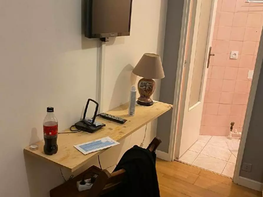 Immagine 1 di Camera in affitto  in Rue de l'Atlas a Paris