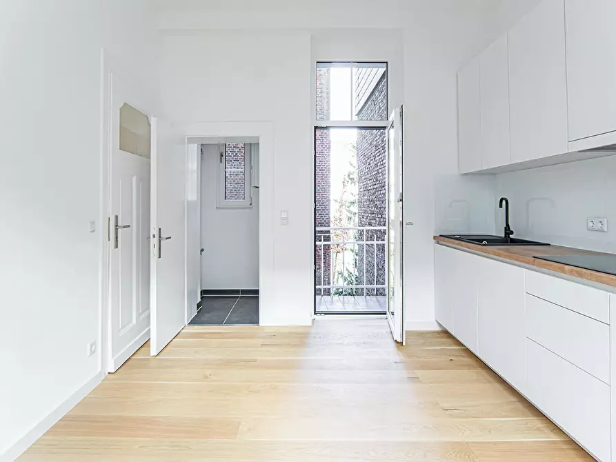 Immagine 4 di Appartamento in affitto  in Wetterstraße a Düsseldorf