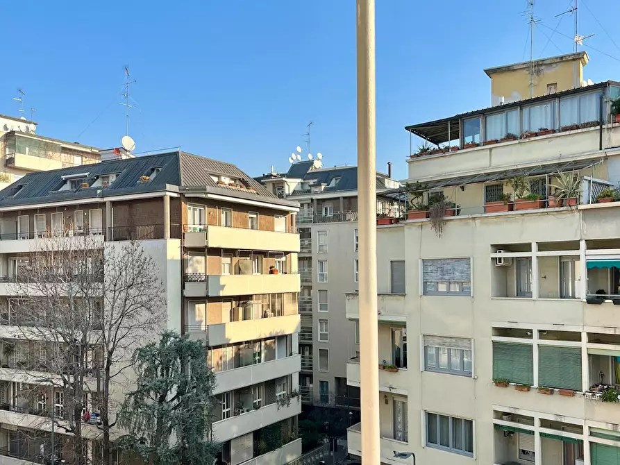 Immagine 1 di Appartamento in affitto  in Via Gian Battista Brocchi a Milano