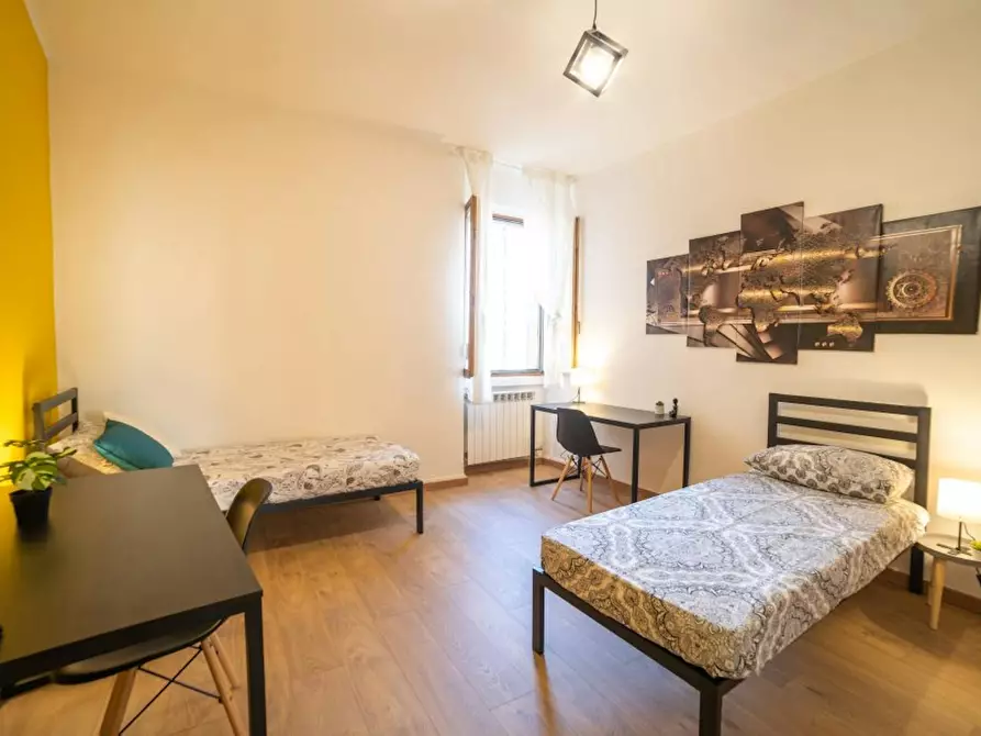 Immagine 1 di Camera in affitto  in Via Don Giovanni Bosco a Milano