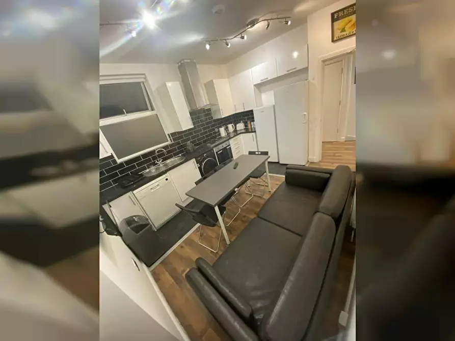 Immagine 5 di Camera in affitto  in Denmark Road a Camberwell