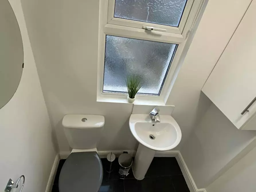 Immagine 9 di Camera in affitto  in Denmark Road a Camberwell