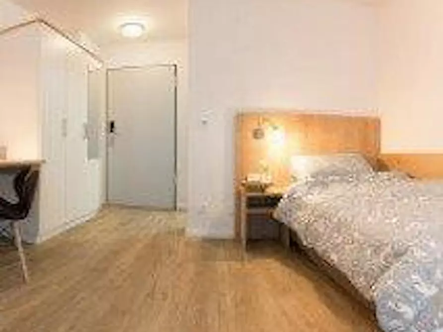 Immagine 3 di Camera in affitto  in Ottobrunner Straße a München
