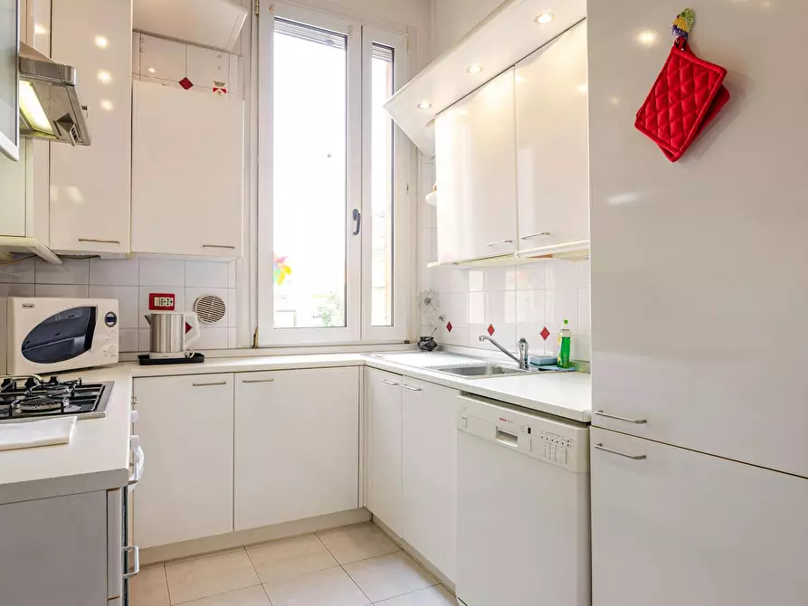 Immagine 5 di Appartamento in affitto  in Via Emilia Ponente a Bologna