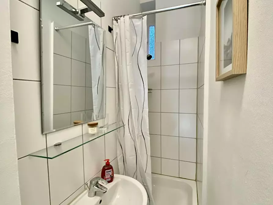 Immagine 8 di Appartamento in affitto  in Ebertystraße a Berlin Friedrichshain