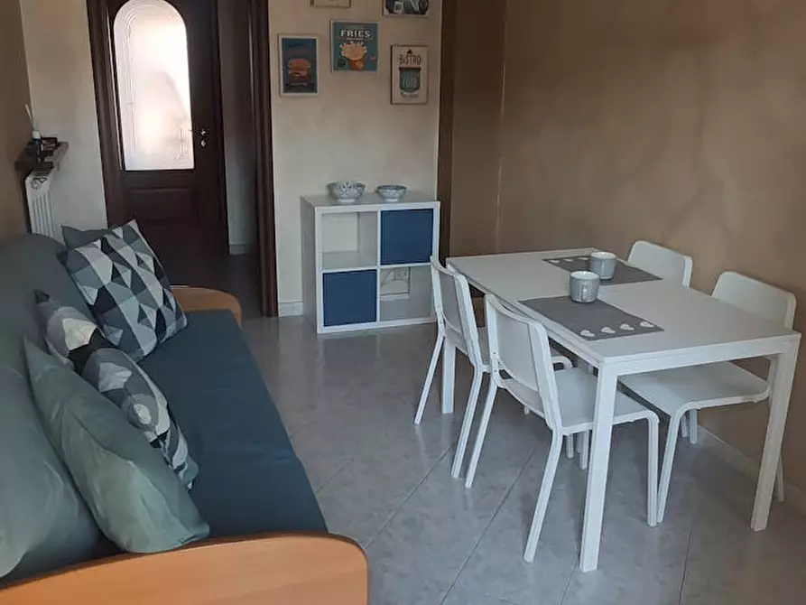 Immagine 2 di Camera in affitto  in Via Mombasiglio a Torino