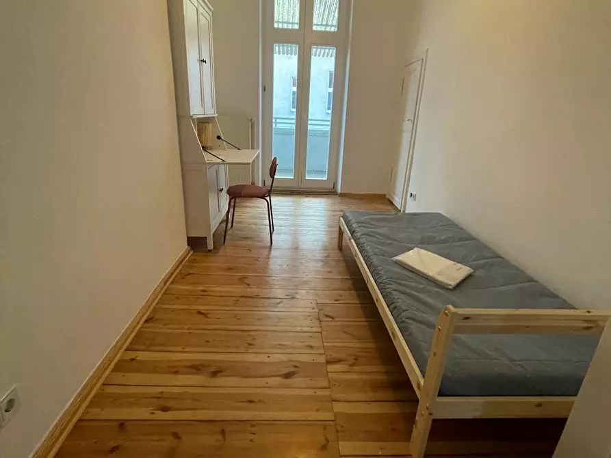 Immagine 1 di Camera in affitto  in Peschkestraße a Berlin