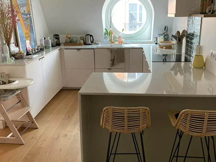 Immagine 4 di Appartamento in affitto  in Rue des Portes-Blanches a Paris 18