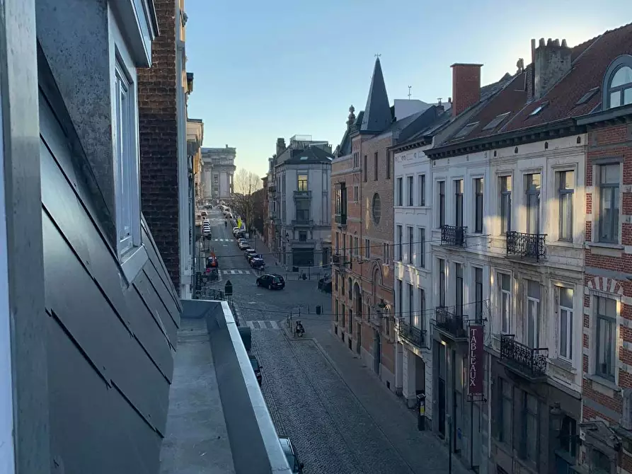 Immagine 6 di Camera in affitto  in Rue Ernest Allard a Bruxelles