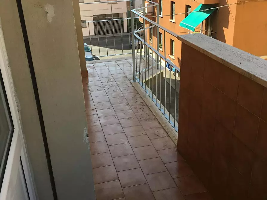 Immagine 7 di Camera in affitto  in Via Pasubio a Bologna