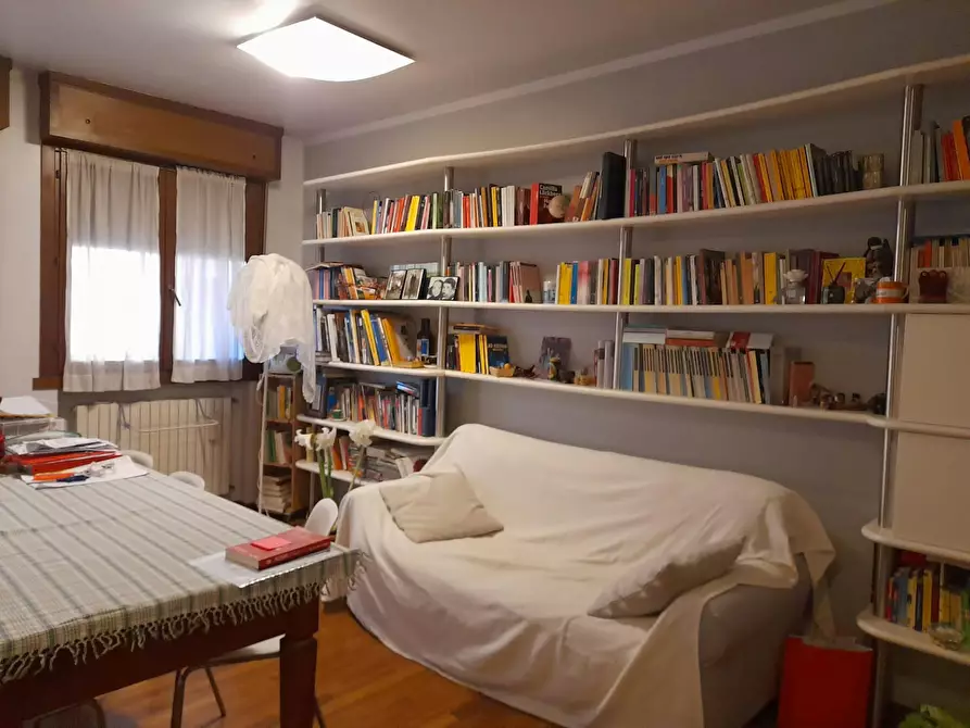 Immagine 3 di Camera in affitto  in Via Artemisia Gentileschi a Parma