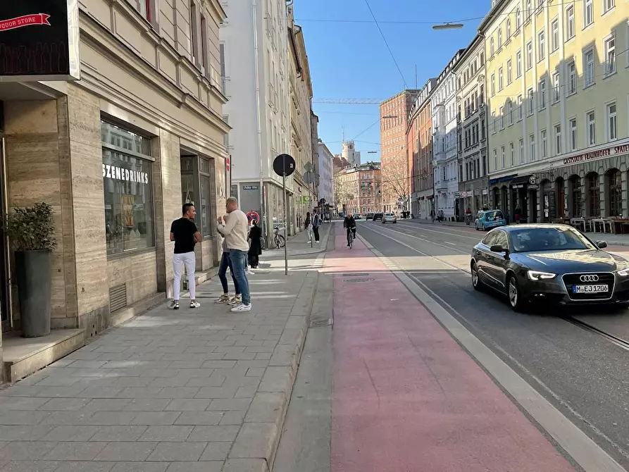 Immagine 8 di Camera in affitto  in Fraunhoferstraße a München