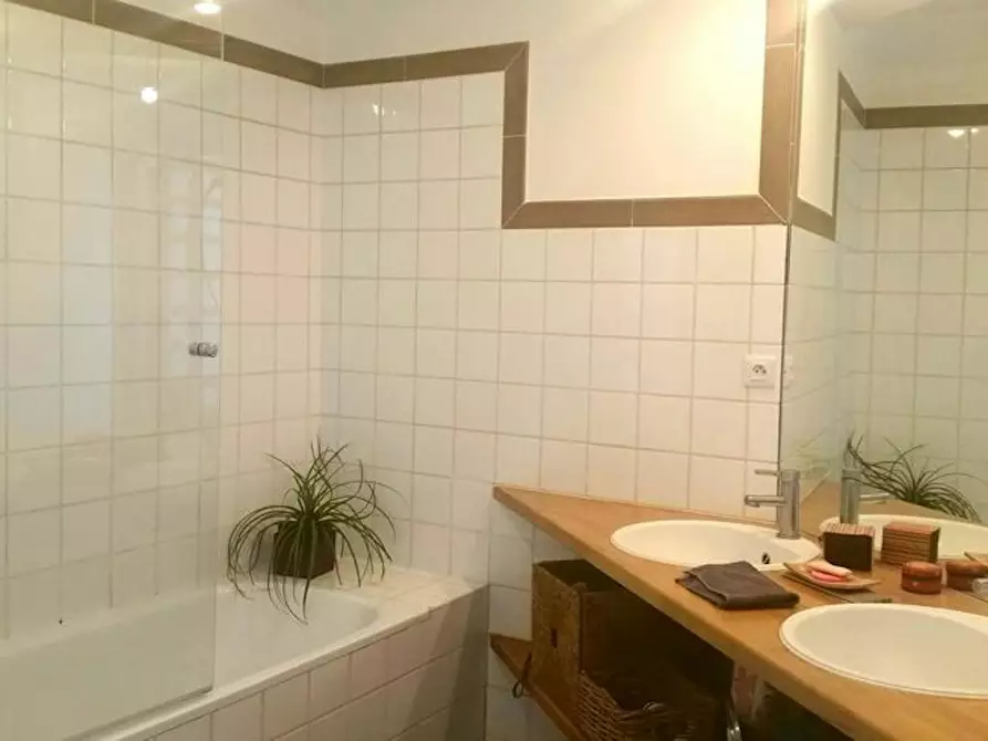 Immagine 9 di Appartamento in affitto  in Rue de l'Orient a Etterbeek