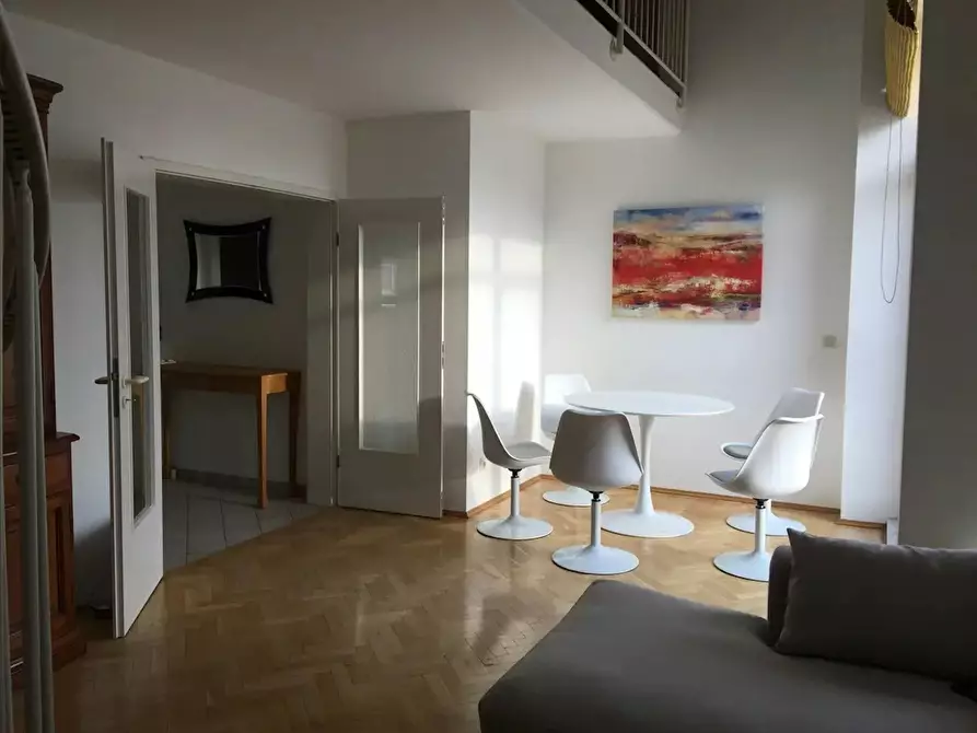 Immagine 8 di Appartamento in affitto  in Hofheimer Straße a Frankfurt am Main