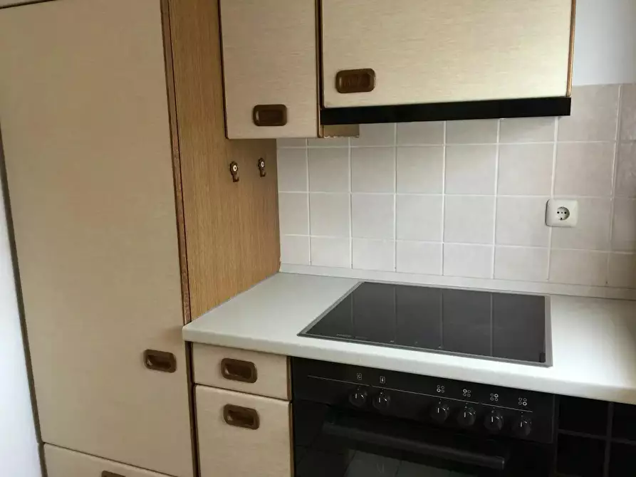 Immagine 10 di Appartamento in affitto  in Hofheimer Straße a Frankfurt am Main