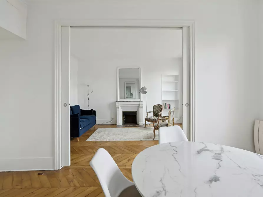 Immagine 7 di Appartamento in affitto  in Avenue de Breteuil a Paris 07