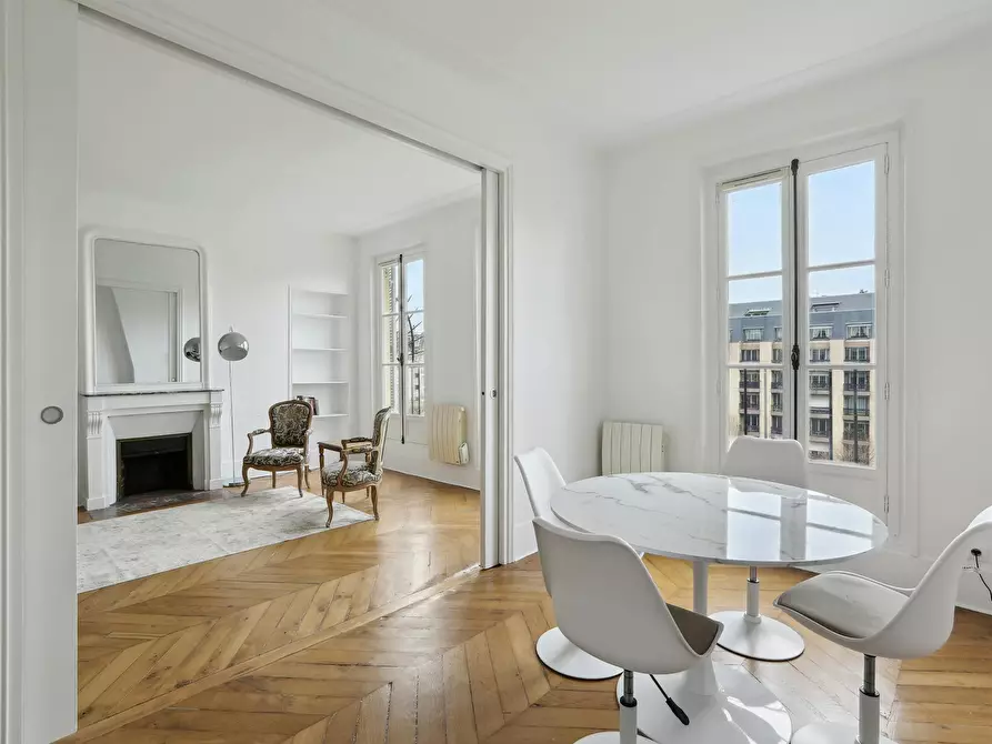 Immagine 6 di Appartamento in affitto  in Avenue de Breteuil a Paris 07