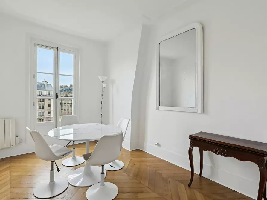 Immagine 8 di Appartamento in affitto  in Avenue de Breteuil a Paris 07