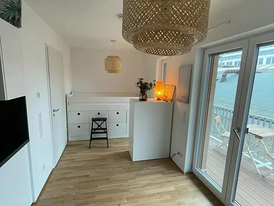 Immagine 2 di Appartamento in affitto  in Krifteler Straße a Frankfurt am Main