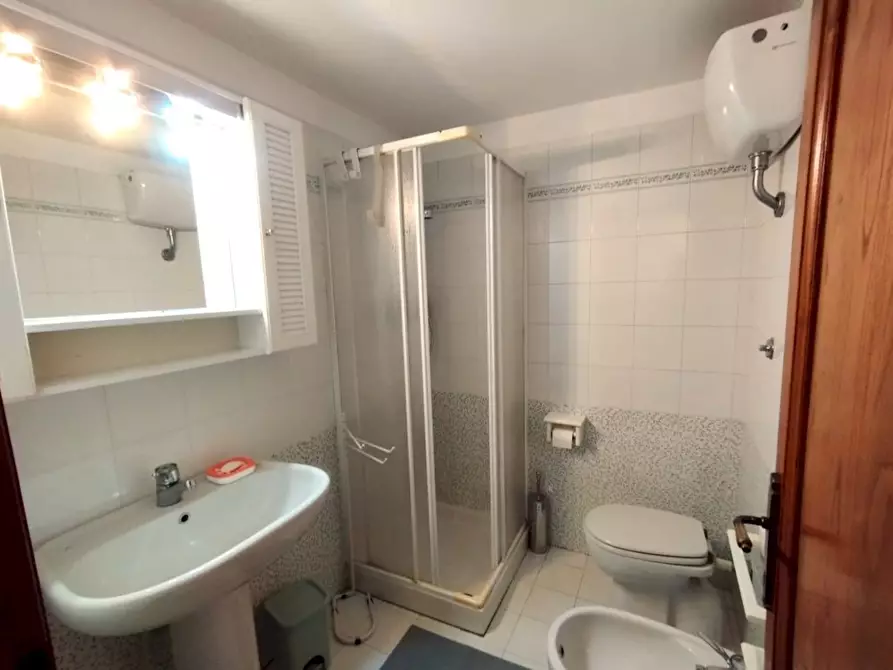 Immagine 6 di Camera in affitto  in Via Francesco Calzolari a Firenze