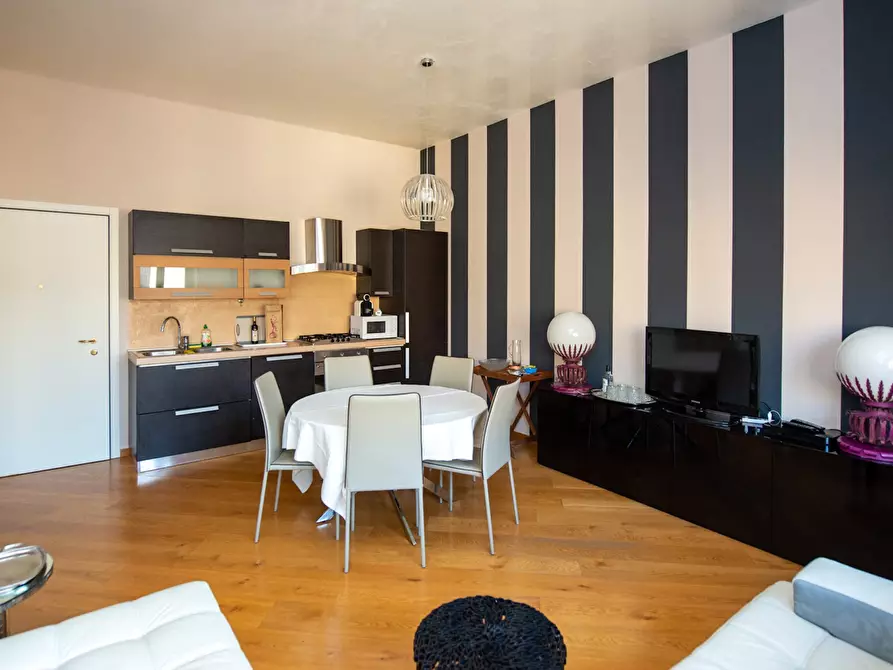 Immagine 3 di Appartamento in affitto  in Via dei Mutilati a Verona