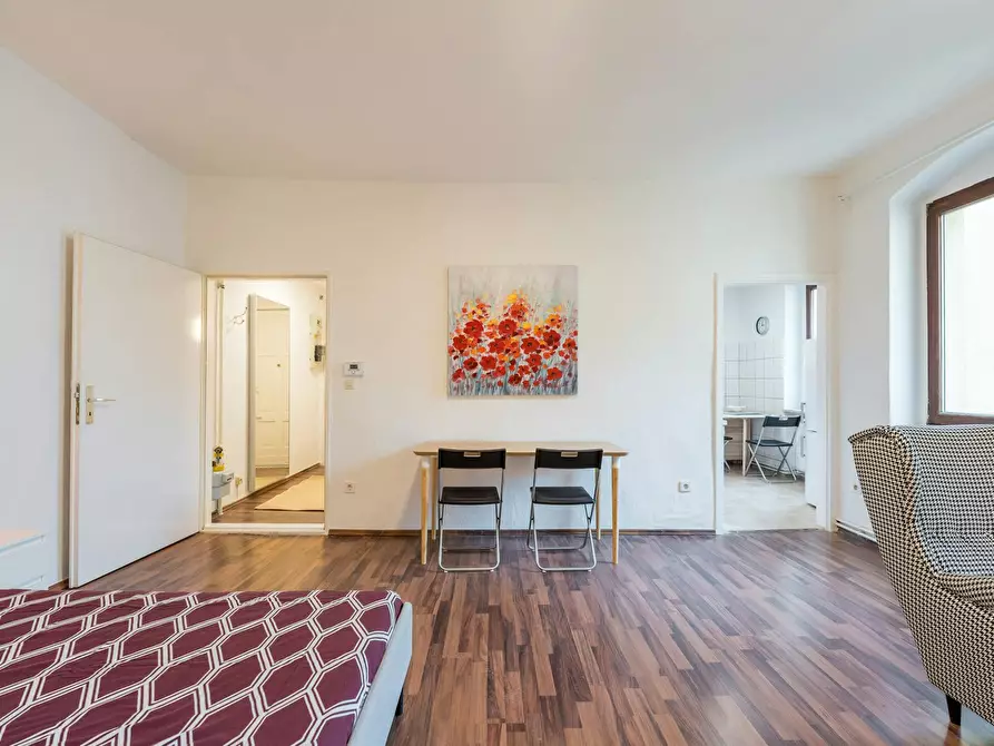 Immagine 6 di Appartamento in affitto  in Lynarstraße a Berlin