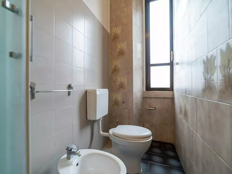 Immagine 10 di Camera in affitto  in Viale Campania a Milano